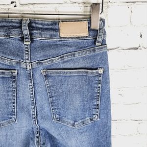 ZARA | skinny high waist stretch distressed jeans